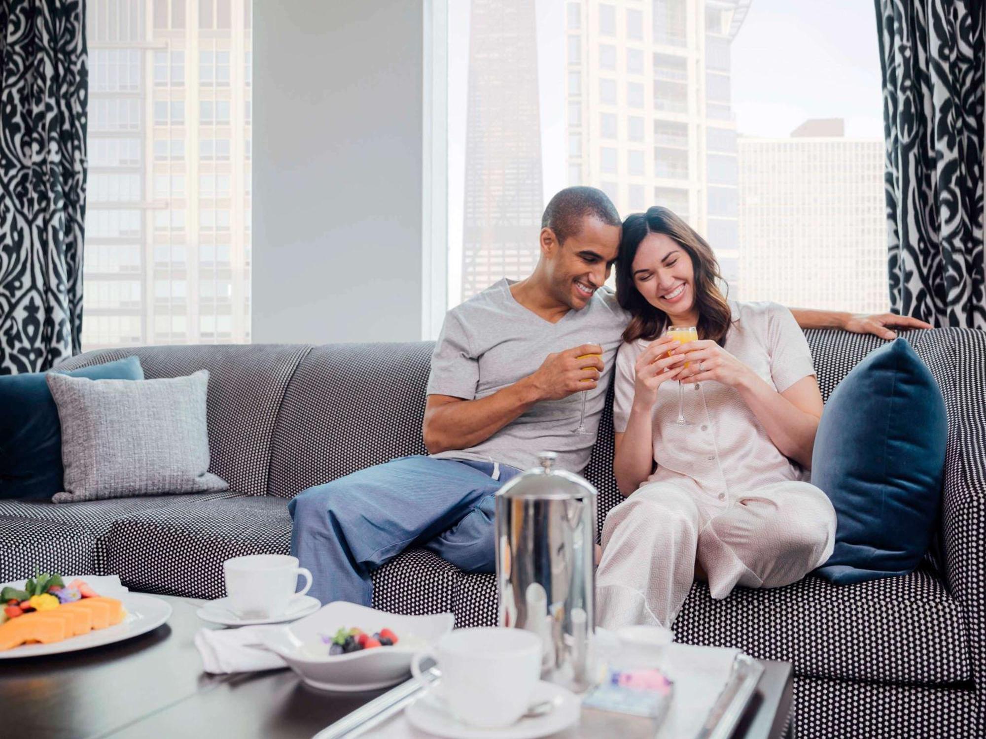 Отель Sofitel Chicago Magnificent Mile Экстерьер фото